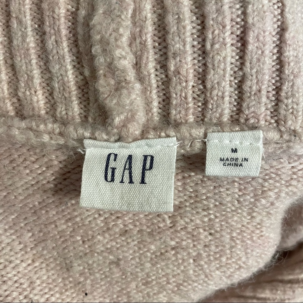 Gap Light Pink Sweater (Size M) - Picture 4 of 4
